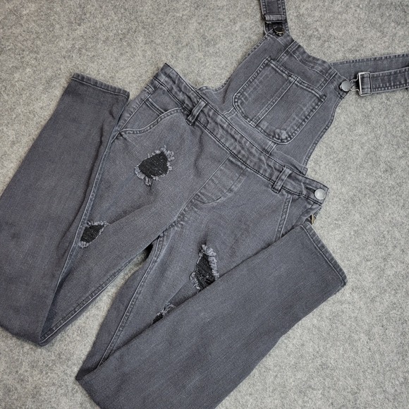 Dollhouse Overalls Womens 5 Gray Denim Distressed Adjustable Strap Y2K Boho - Picture 1 of 12